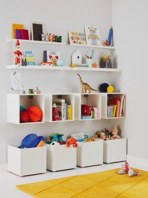kệ sách treo tường cho bé gái
